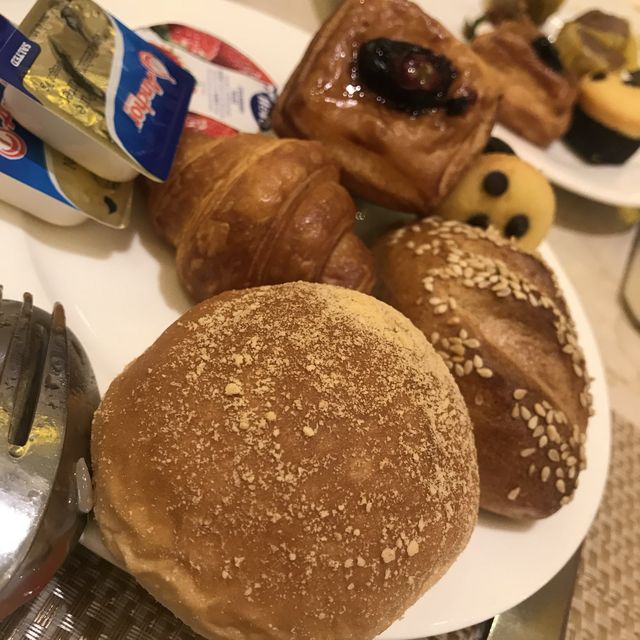Breakfast Buffet at Coffee Shop