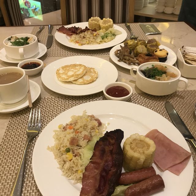 Breakfast Buffet at Coffee Shop