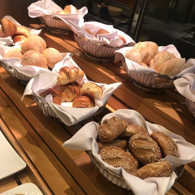 Breakfast Buffet at Coffee Shop