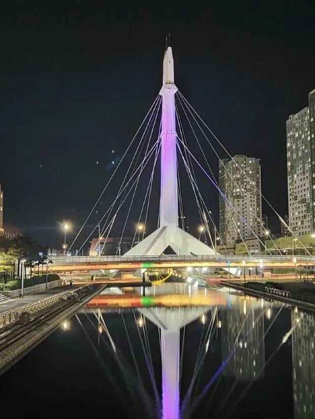 Cảnh đêm Inchone+ oido (오이도)
