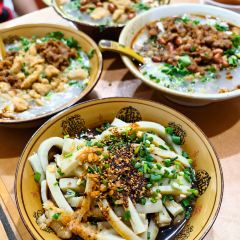 牛满堂土菜馆·跷脚牛肉(峨眉店) User Photo