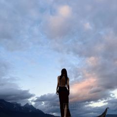 巋然·觀雪山雲海丨曠野星空 度假飯店（白沙古鎮店）·巋然雪山花園咖啡張用戶圖片