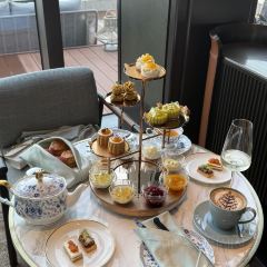 JIN JING GE User Photo