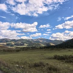 禾木老村山庄 User Photo