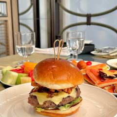 JIN JING GE User Photo