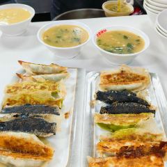 众品老方子锅贴甜沫(总店) User Photo