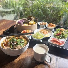 Kuiran Snow Mountain Treehouse Coffee User Photo