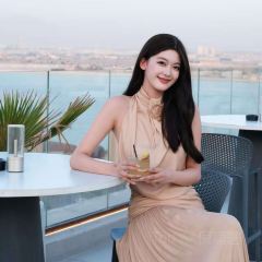 Neo Sky Bar User Photo