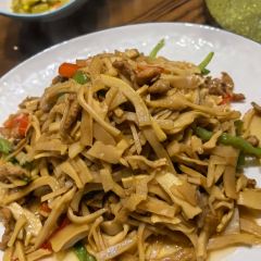 南山民肴徽餐厅(五里铺王朝店) User Photo