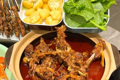 新佳濠橫琴生蠔火鍋（桂花路店）