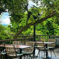 Chuon Chuon Bistro &  Bar User Photo