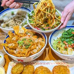 非遗·十八曲鱼饺(西马总店) 여행 사진