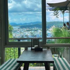 Chuon Chuon Bistro &  Bar User Photo