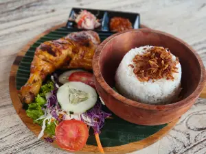 Rumah Makan Keker Sukarara