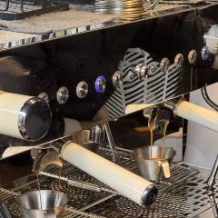 猪圈咖啡屋 User Photo