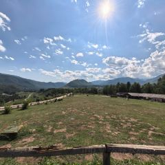 禾木老村山庄 User Photo