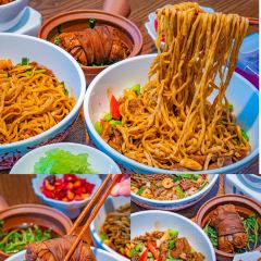 YU YAN LOU User Photo