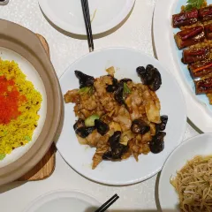 XINJIN TAO 여행 사진