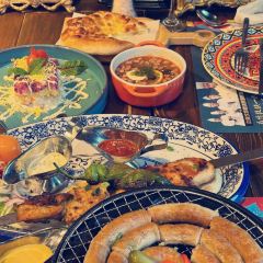 粘豆包铁锅炖(温泉街店) User Photo