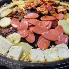捞沙巷美食城(总店) User Photo
