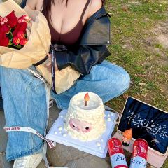 Paper Cafe User Photo