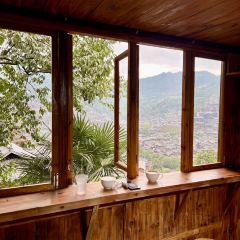 猪圈咖啡屋 User Photo