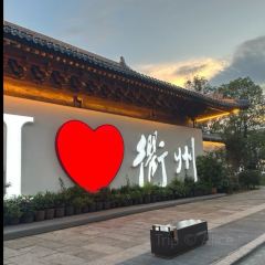 FANG JIA CAI PU User Photo