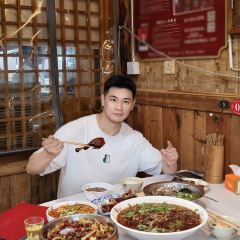 牛满堂土菜馆·跷脚牛肉(峨眉店) User Photo