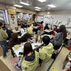 老麻抄手重庆小面(解放碑店) User Photo