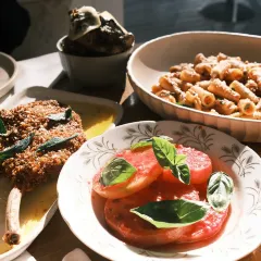 RABBIT HOLE User Photo