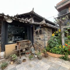 夏雨路轩特色餐厅 User Photo