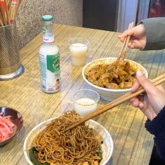 老麻抄手重庆小面(解放碑店) 여행 사진