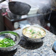 正宗杨记普洱酸醋米线(总店) User Photo