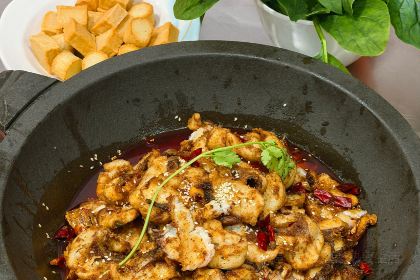 石锅鱼(小西庄店)