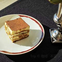 大理安汋海景酒店·餐厅 User Photo