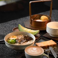 大理安汋海景酒店·餐厅 User Photo