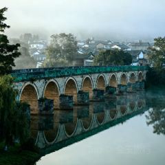 一品凉饭庄·建水人家分店 User Photo