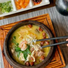 Huangguoshu Bailian Hotel Restaurant Waterfall User Photo