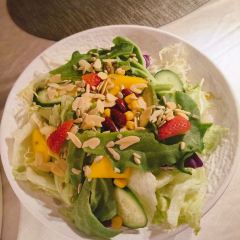 The Starry Frantier Bund Outlet User Photo