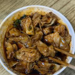老麻抄手重庆小面(解放碑店) User Photo