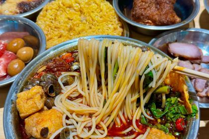 螺小七螺蛳粉(绿林路店)