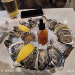 Fanny Bay Oyster Bar & Shellfish Market User Photo