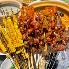 JU WEI QU JI User Photo