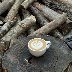 猪圈咖啡屋 User Photo