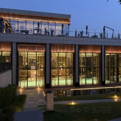 JIN JING GE User Photo