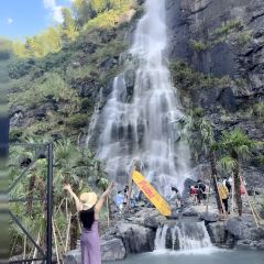 瀑布咖啡(安吉·星空营地店) User Photo