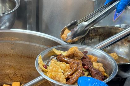 螺小七螺蛳粉(绿林路店)