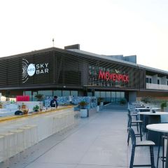 Neo Sky Bar User Photo