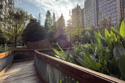 小腕兒烤肉（興義店）