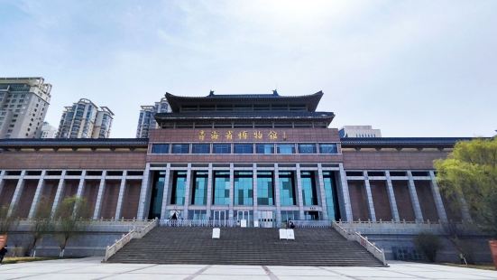 青海省博物館個人認為是來西寧的必到之地。本身博物館並不是很大